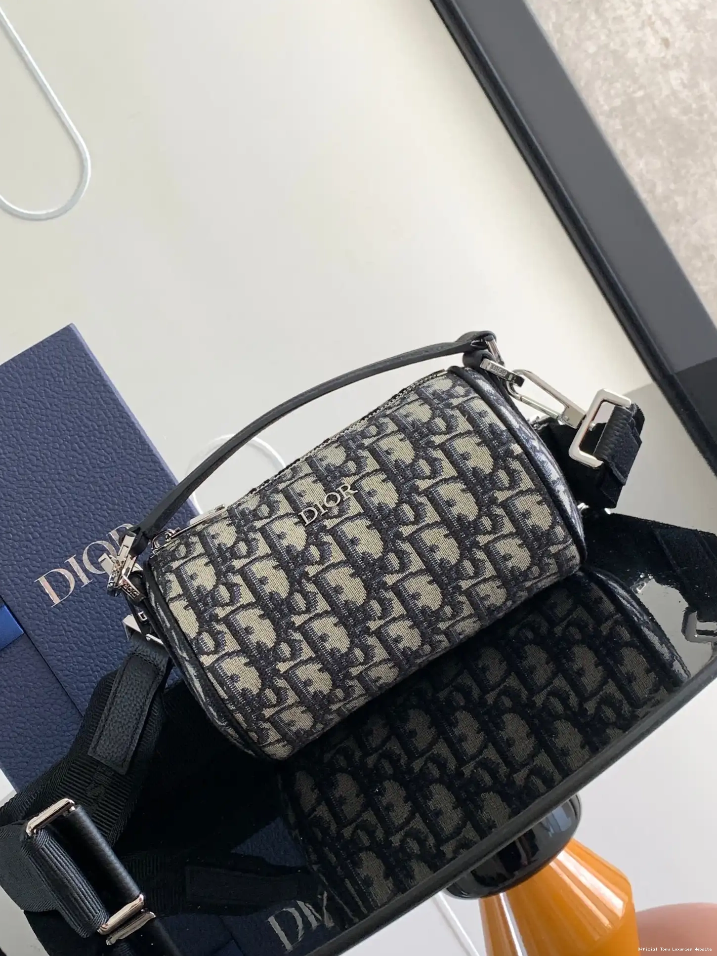 Tony Luxuries diro Bag-17*11.5*11.5CM Roller 0518